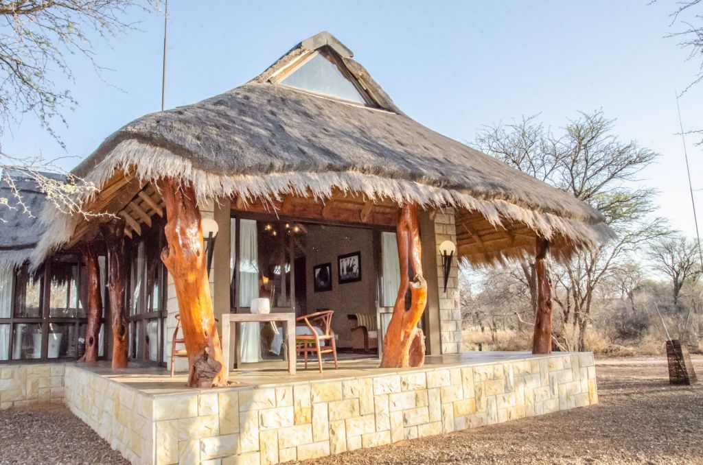 Ukuthula-exterior-2-1024×678-1